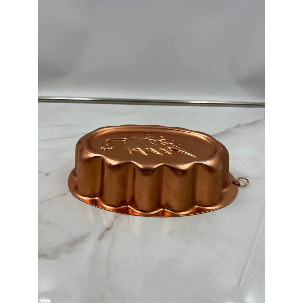 Vintage Autumn Leaf Copper Mold 3 Cup Scalloped Oval Jello Cake Tin Wall Decor